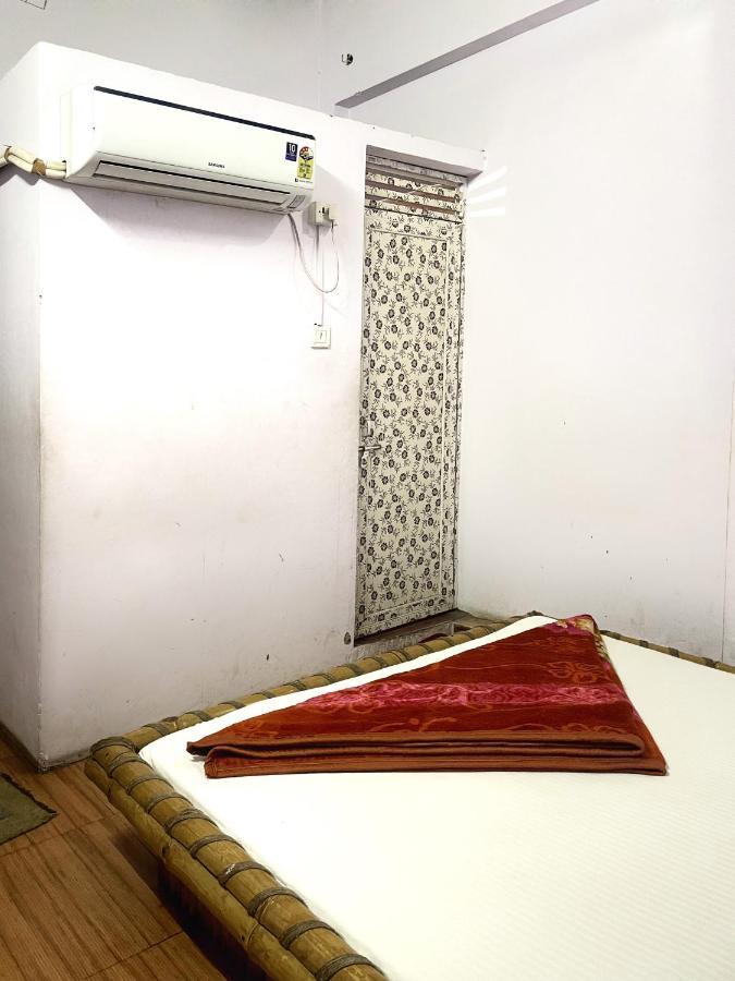 Shri Guest House バラナシ エクステリア 写真