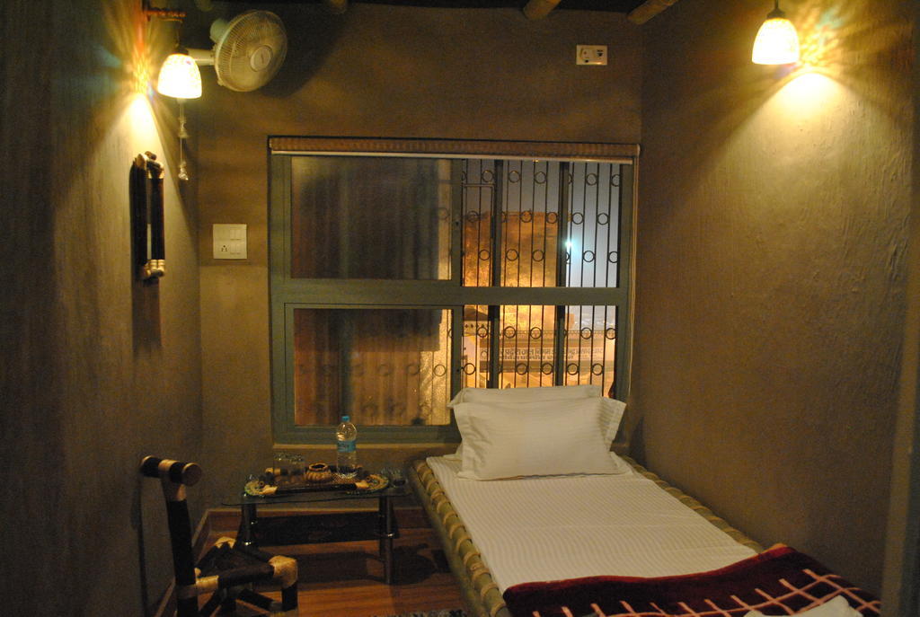Shri Guest House バラナシ 部屋 写真