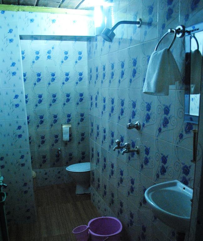 Shri Guest House バラナシ 部屋 写真