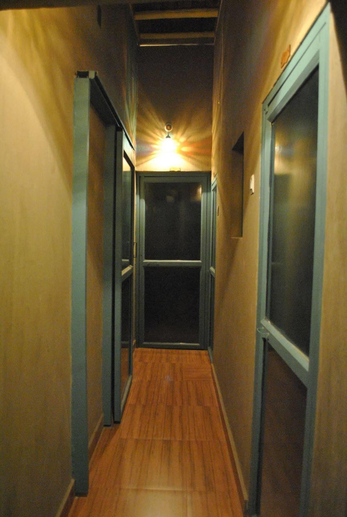 Shri Guest House バラナシ エクステリア 写真