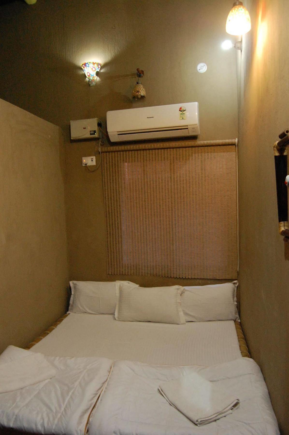 Shri Guest House バラナシ エクステリア 写真